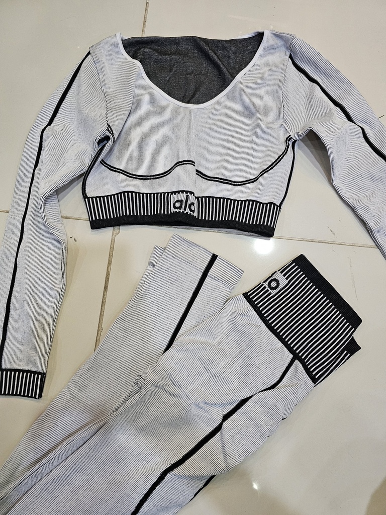 Conjunto Alo