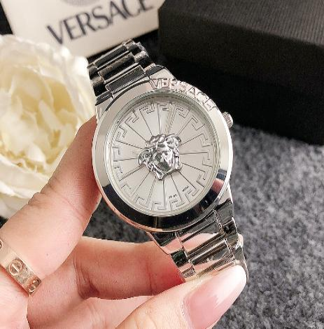 Reloj de marca Versace replica