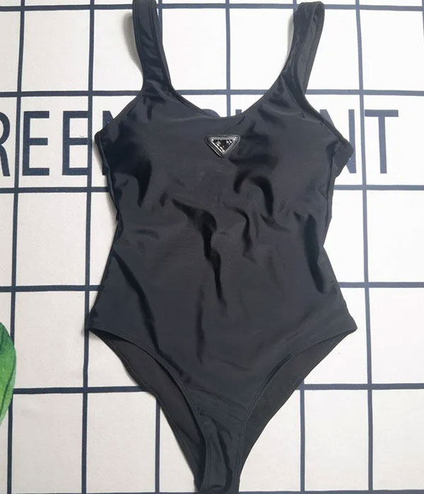 Traje de baño de marca RP