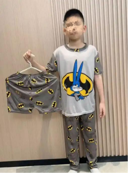 Pijama KIDS de dibujos animados de tres piezas