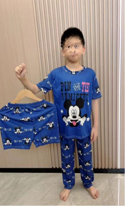 Pijama KIDS de dibujos animados de tres piezas