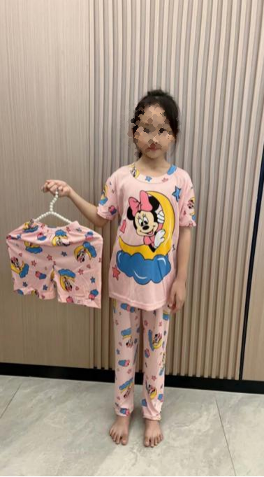 Pijama KIDS de dibujos animados de tres piezas