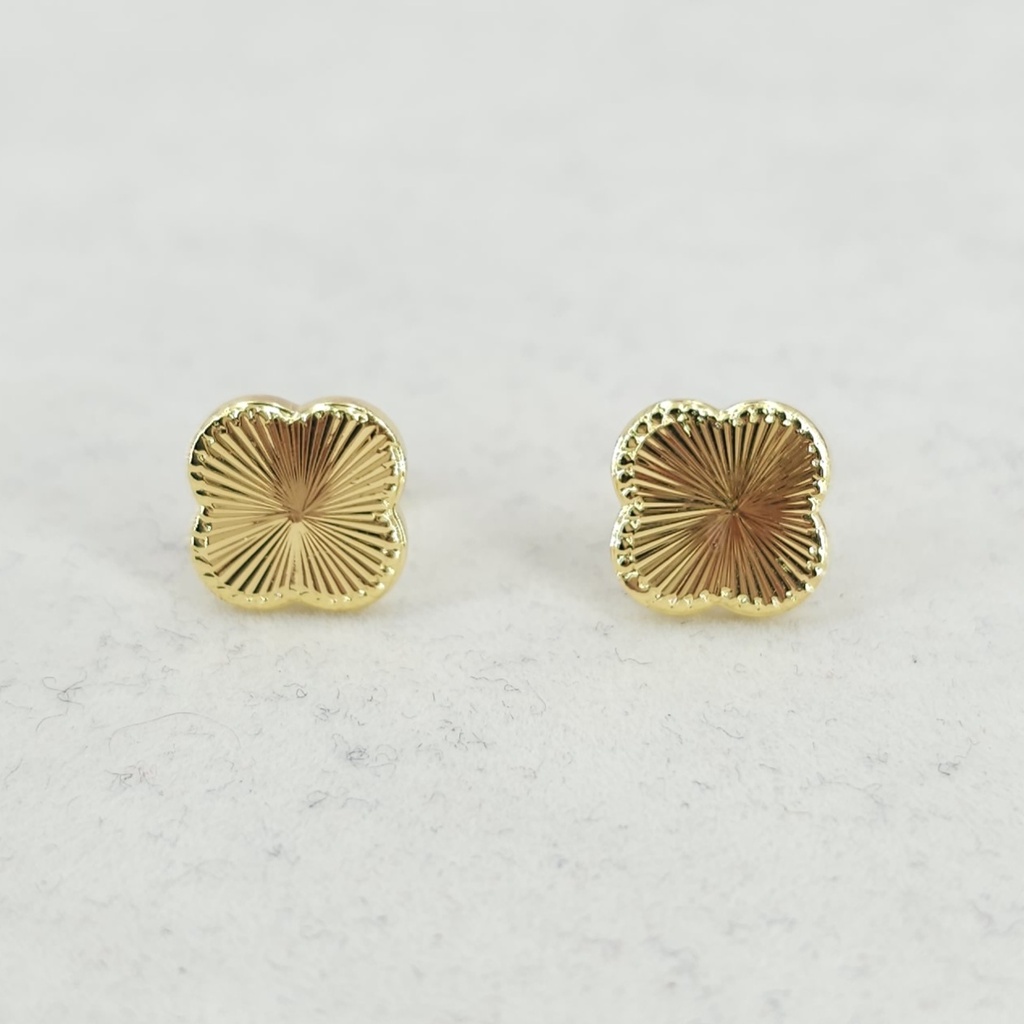 Aritos Brass