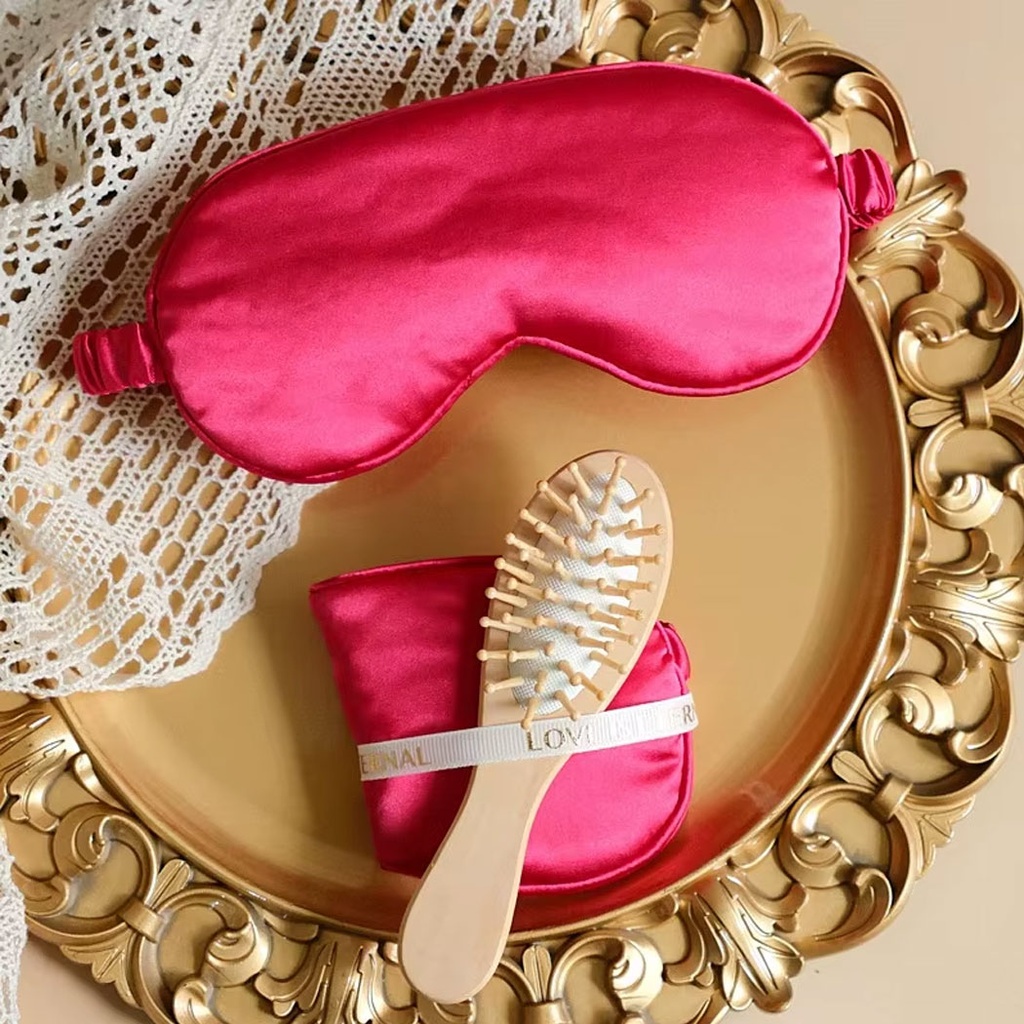 Juego de máscara para ojos y peine de madera