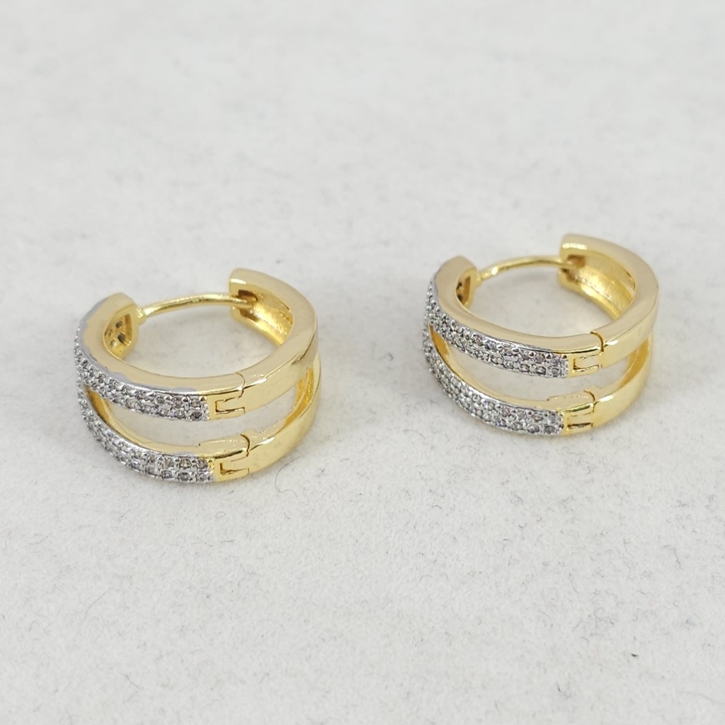 Aritos Brass