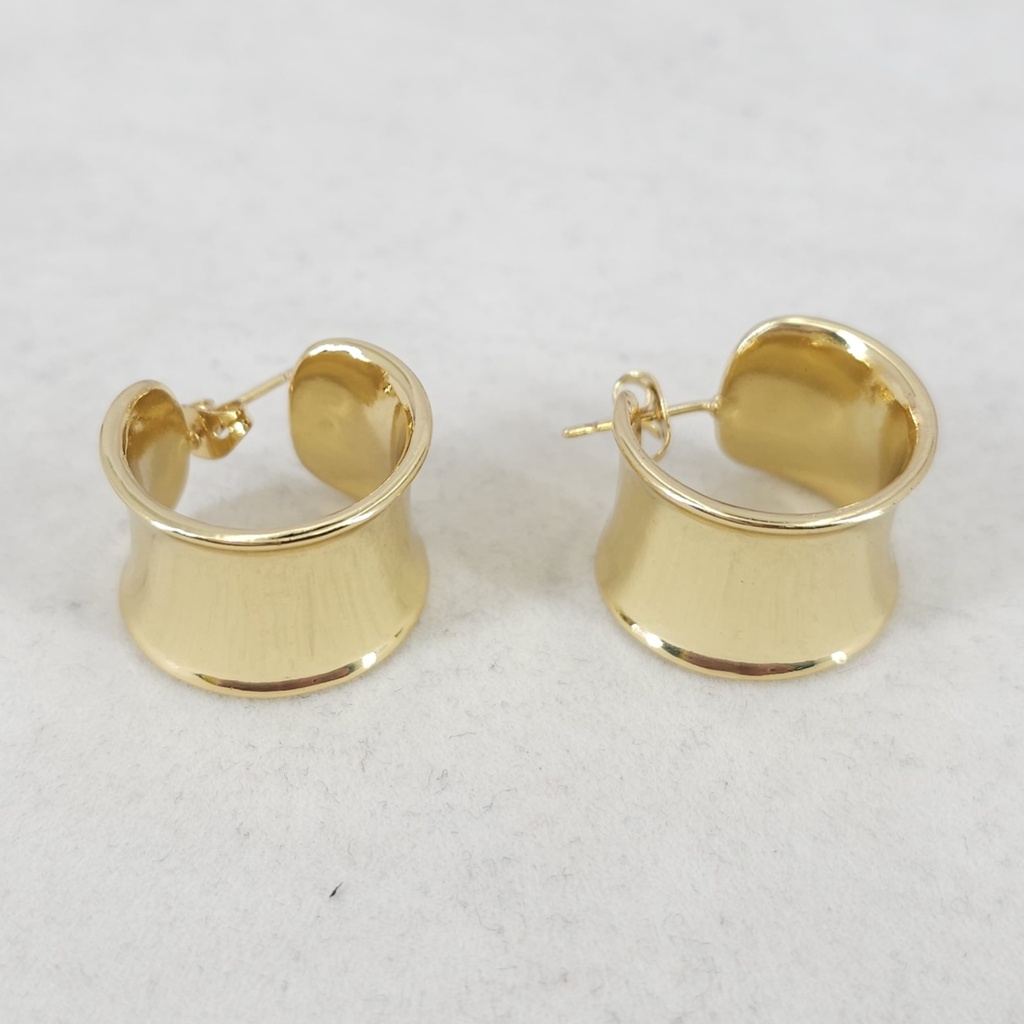 Aritos Brass