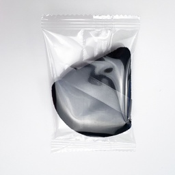 Mini esponja de maquillaje de terciopelo triangular. (NEGRO)